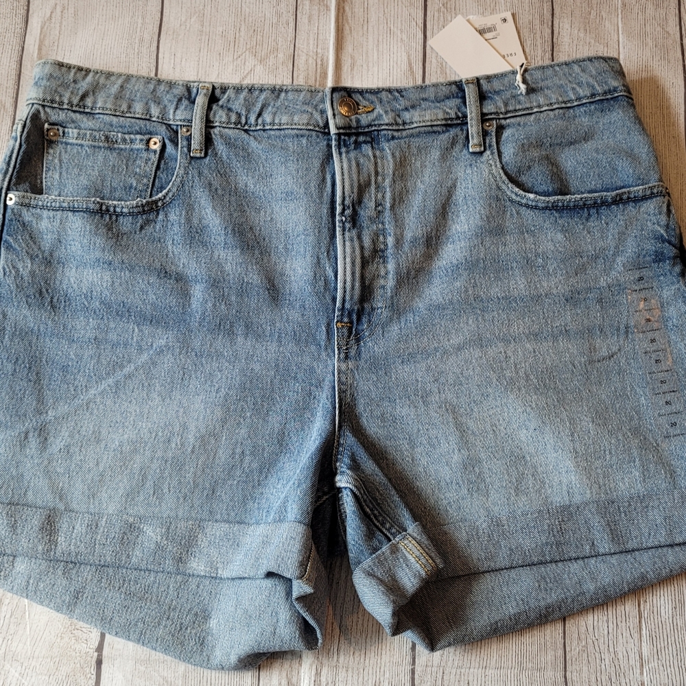 Free Assembly Denim Rolled Cuff Hi-Rise Shorts Lightwash •Plus Size 20•